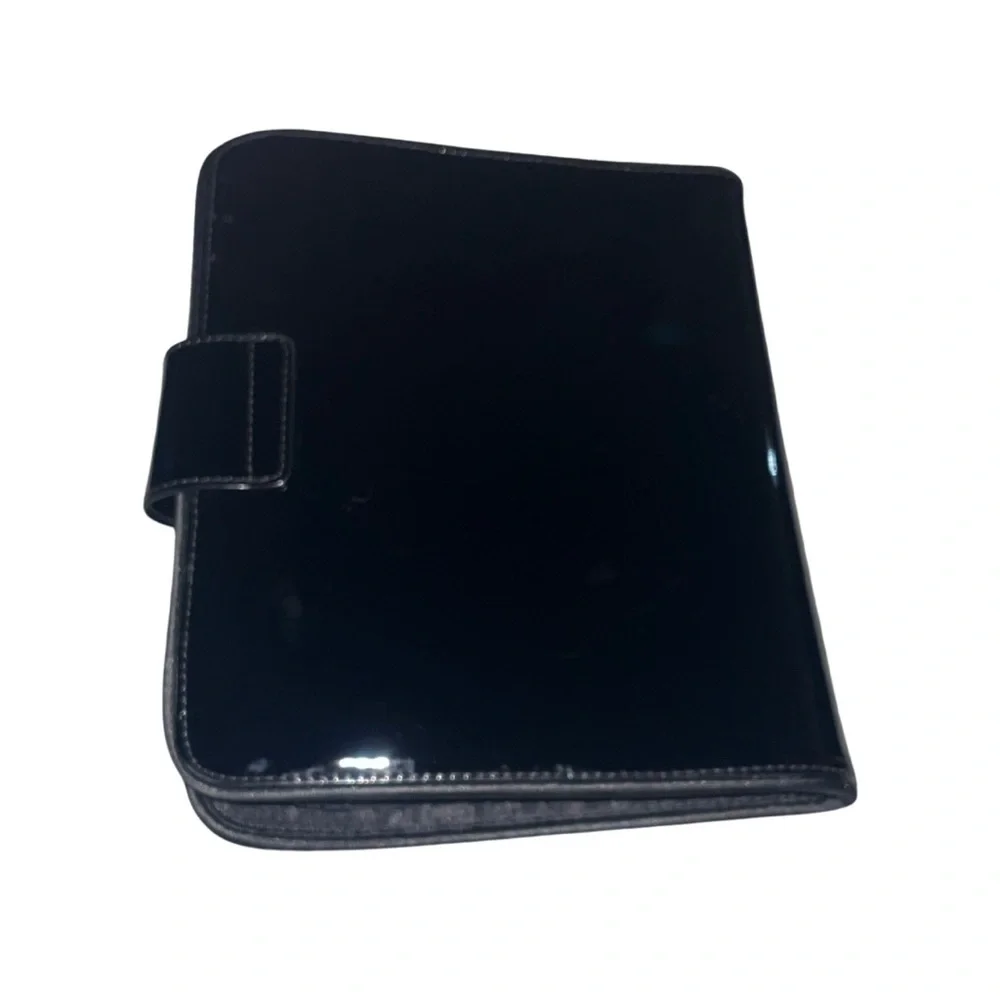 MARC JACOBS Black Patent Leather Pouch Case Makeup Cosmetics Bag